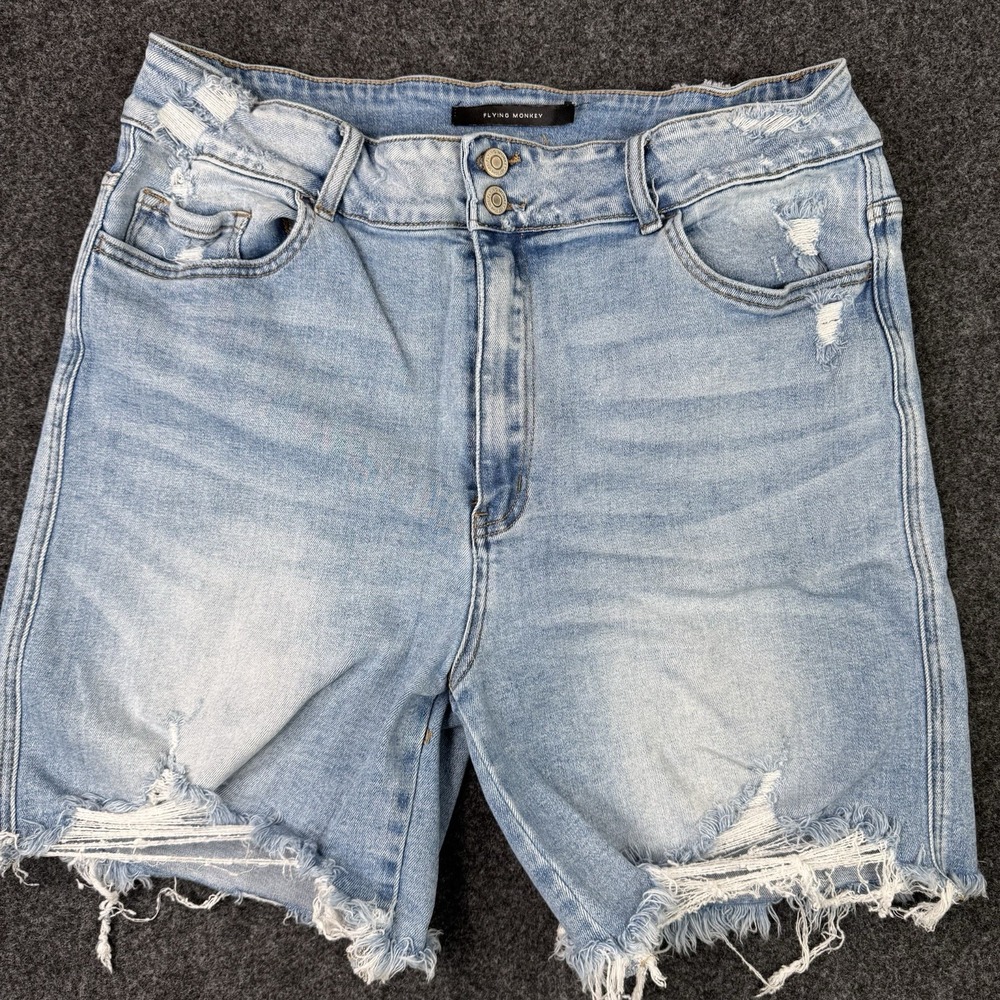 Flying Monkey Distressed High Rise Denim Shorts 34 Light Wash Frayed Hem Womens